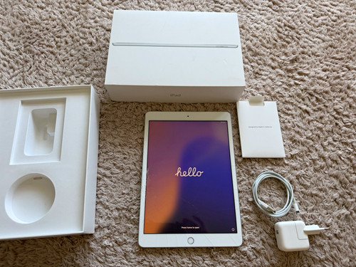 Apple ipad tablet ios - tablet, in