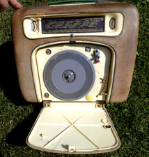 Altes Radio Plattenspieler