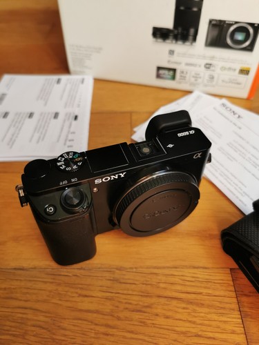 Sony α6000 3mp - α6000, 24,3mp