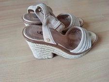 UGG Keilsandalw Gr.38 beige