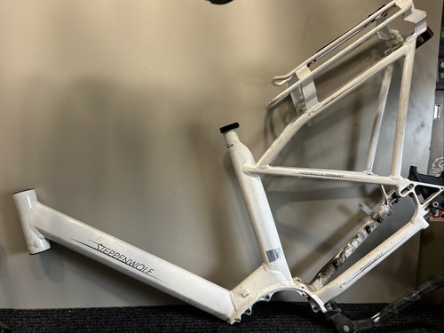 Steppenwolf bosch - 28",