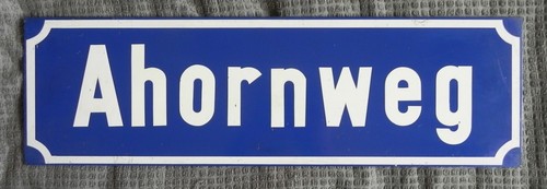 Ahornweg flach - -,