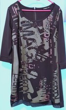 LongTop/Tunika von "maT.fashion", langarm, Lochborte vorne am Saum, Gr. M !