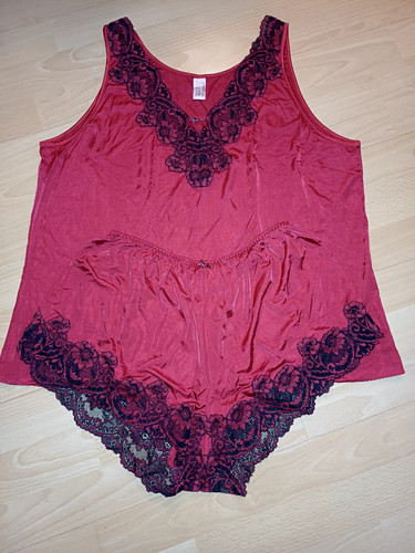 Nina von shorty dessous - c.,