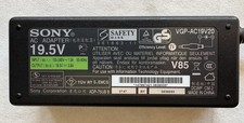 Sony 19,5V 3,8A AV Adapter