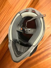 Neal cross helm schwarz - schwarz, mit