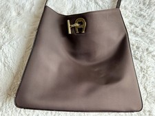 Aigner Umhängetasche