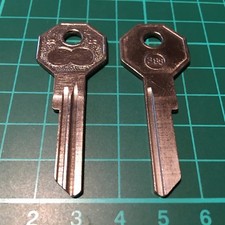 Volvo 444 u. 544 (Buckelvolvo)