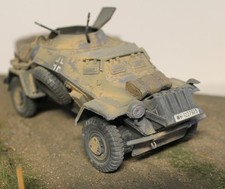 Maßstab 1:35  Tamiya SdKfz 221 DAK 4rad  geschlossen  gebaut gealtert