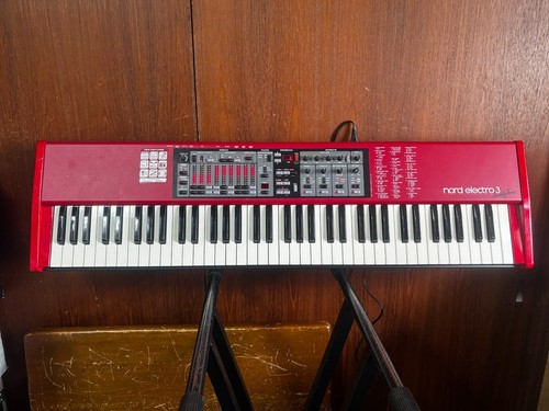 Nord electro seventy three - 3,