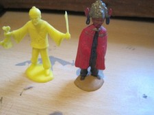 Heinerle, Manurba, Domplast