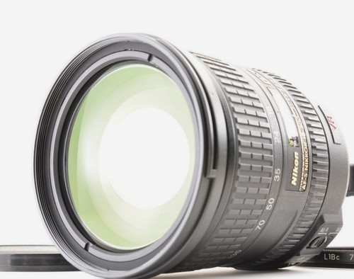 Nikon nikkor 18 200mm - dx,