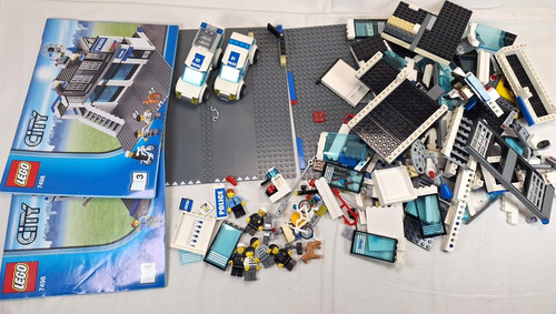 Lego city 7498 - city, aus