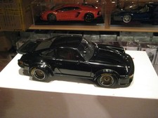 Exoto  1:18  RLG18091 Porsche