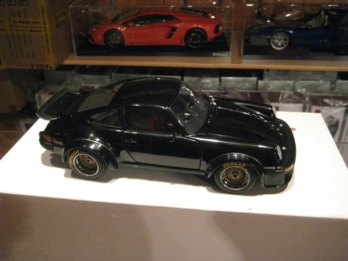 Exoto rlg18091 porsche - 1:18,