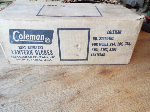 Schachtel mit neuen coleman - mit, 6