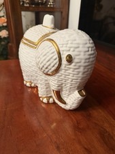 Kleine Elefant, Porzellan Sehr