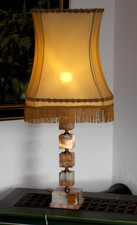 große edle Tischlampe