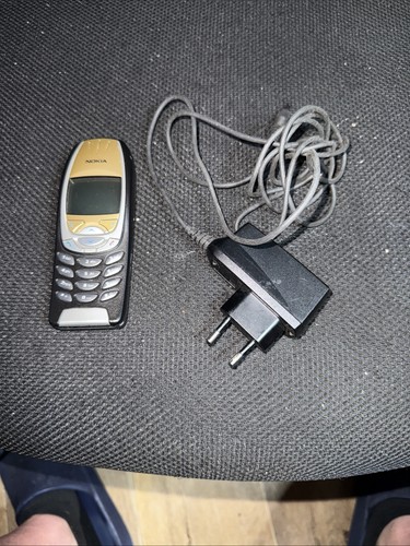 Nokia classic 6310i gold - nokia,