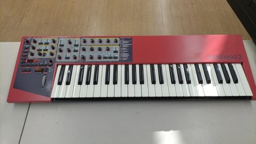 Clavia nord lead 2100v - clavia,