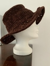 Chenille Hut Damen Braun