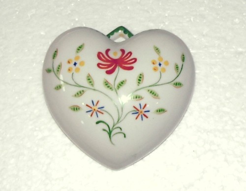 Alte schöne wandvase aus ddr - aus,