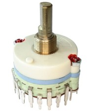 SRCP375-20F/M10-; Drehschalter mit 6/8/12  Positionen 2/4 Pole, 30° Schaltwinkel