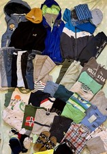Paket Jungen Gr. 134 140 146 Herbst Winter Jeans Hoodie Jacken Shirt ca 50 Teile