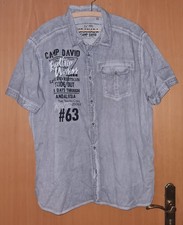 Graues Kurzarmhemd * Camp