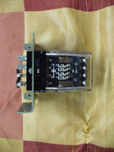 230v relais mit halter - 230v,