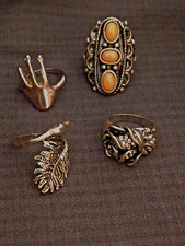 4 Ringe * Modeschmuck * silberfarben * versilbert * Rose * Hand