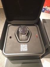 Verkaufe neuwertige Tag HEUER