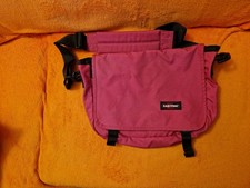 EASTPAK Umhängetasche