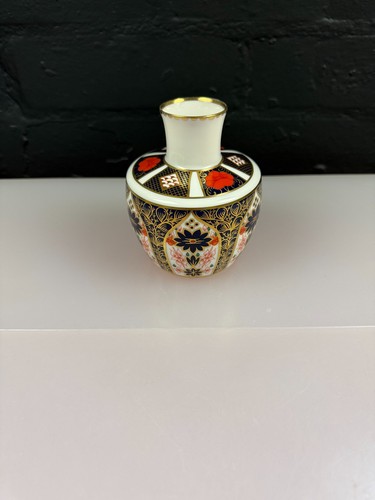 Royal crown derby old - royal, imari