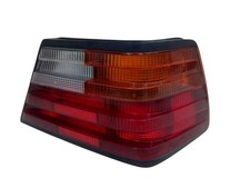 Rückleuchte Rücklicht rechts passt für MERCEDES-BENZ 124 STUFENHECK (W124) 220 E