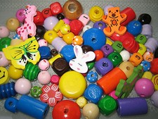 100 STÜCK HOLZPERLEN -