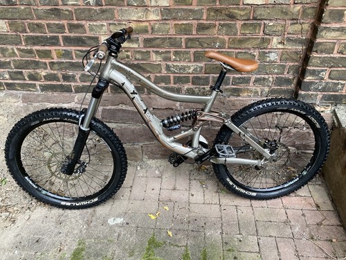 Specialized big hit - , 2