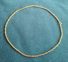 Hübsche vergoldete Halskette