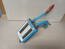 alte Nudelmaschine von Emide