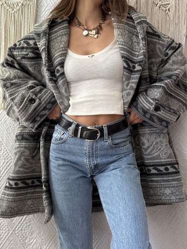 90s true vintage hooded - true,