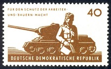 880 NVA Panzer 40 Pf