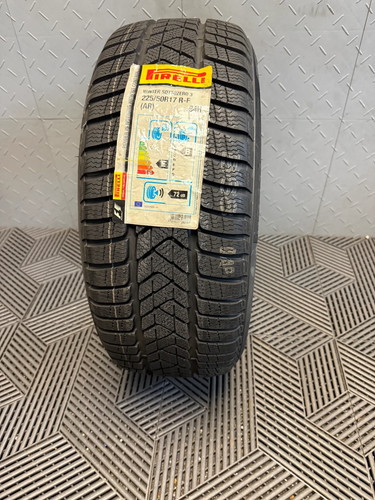 225 r17 94h runflat - r17,