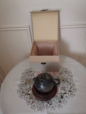 Lila Ton Keramik Teekanne