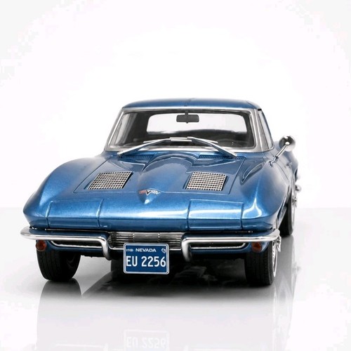 Chevrolet corvette stingray - corvette, c2