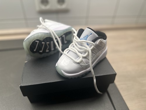 Jordan retro low - 11,