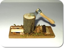 Miniatur hauklotz mit axt - axt, &