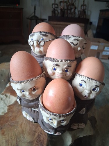 Weiss bruder chucky - sechs, eier