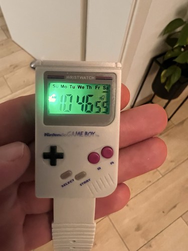 Gameboy wristwatch nitendo - gameboy,