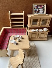 Dora Kuhn Puppenhaus Möbel