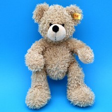 Steiff Teddy Bär Stofftier Fynn 27 cm – Original mit Knopf im Ohr Modell 111327